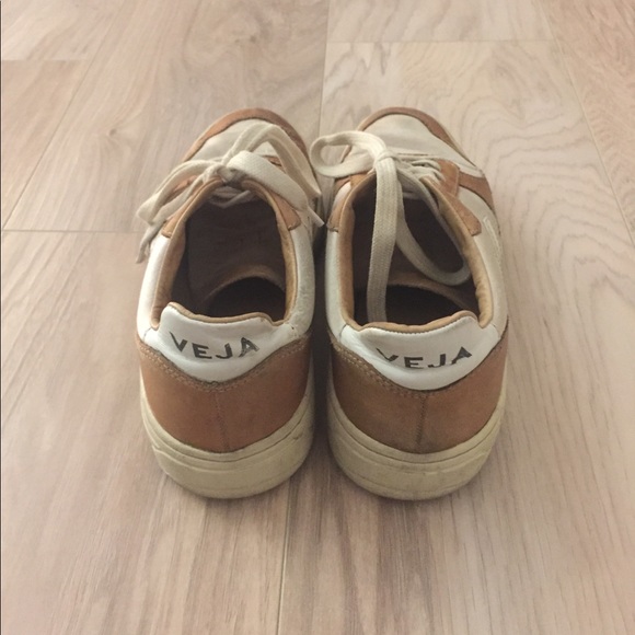 Veja V-12 sneakers - Picture 3 of 4